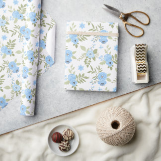 Elegante Blauwe Bloemen & Groene Botanische Elemen Cadeaupapier