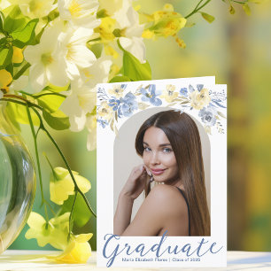 Elegante blauwe gele bloemengraduatie foto aankondiging