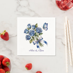 Elegante Blauwe Rozen en Zilveren Vlinder Trouwdag Servet
