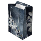 Elegante bloem medium cadeauzakje (Achterkant Gekanteld)