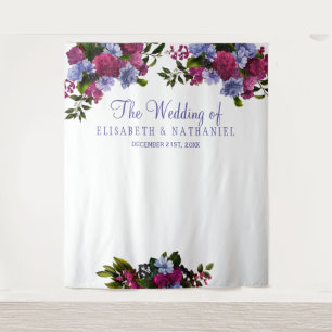 Elegante bloemen chique bruiloft foto stand achter wandkleed