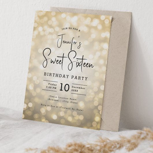Elegante Bokeh Lights Modern Script Sweet 16 Gold Kaart