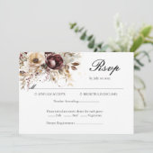 Elegante bordeaux pioenrozen Bruiloft RSVP kaart (Staand voorkant)