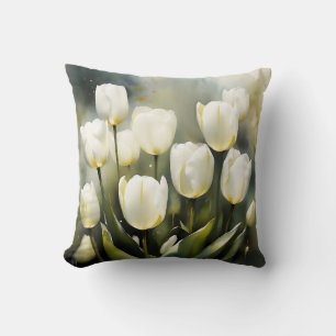 Elegante bos witte tulpen in een serene tuin kussen