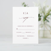Elegante Bourgondische en witte Monogram bruiloft RSVP Kaartje (Staand voorkant)