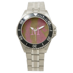 Elegante bruine roze glinsterende monogram horloge