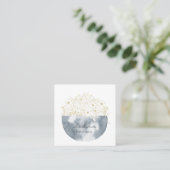 Elégante carte Carré demi-lune et florale (Debout devant)