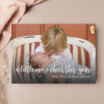 Elégante carte de Faire-part de naissance de Noël<br><div class="desc">Partagez la nouvelle que vous avez ajouté un peu plus de joie cette année avec cette élégante carte photo de Noël. Personnalisez-vous avec 1 photo sur le devant et 3 photos sur le dos avec toutes les informations sur l'état de naissance de votre bébé. Visitez ma collection de cartes de...</div>