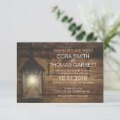 Élégante carte Mariage Rustic Lantern (Debout devant)
