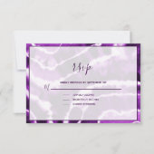 Elégante carte RSVP de mariage en marbre violet pr (Devant)