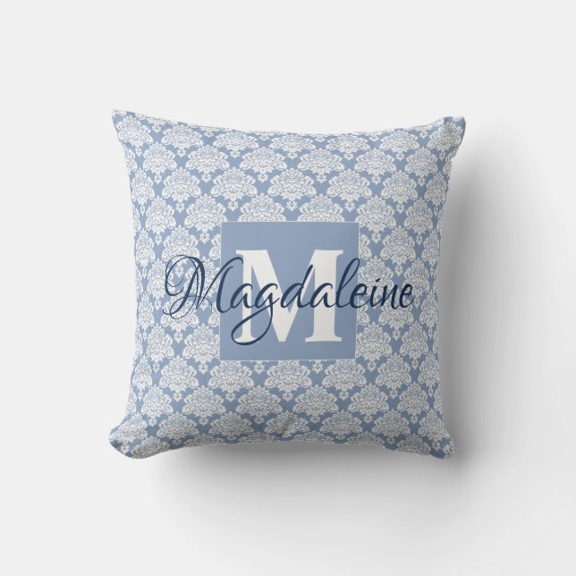 Elegante Dusty Blue Damask Monogram & Naam Kussen (Voorkant)