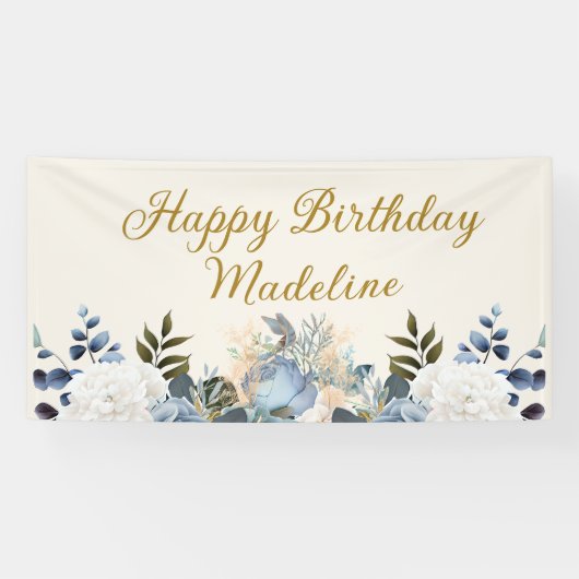Elegante Dusty Blue Floral Happy Birthday Naam Spandoek (Horizontaal)