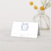 Elegante Dusty Blue Monogram Crest Wedding (Voorkant)