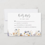 Elegante Dusty Blue Wildflowers QR Code Wedding RSVP Kaartje (Voorkant)