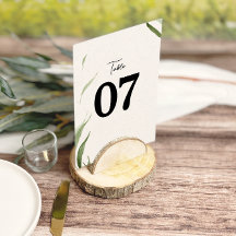 Elegante Dusty Greenery Trouwtafelnummers
