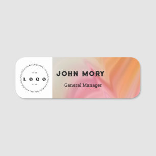Élégante étiquette de nom d'employé du logo person