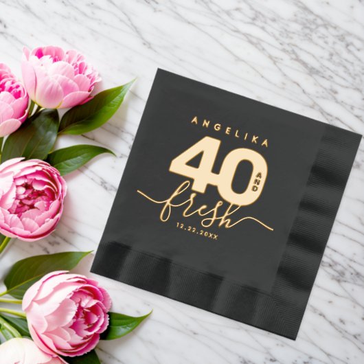 Élégante fille moderne 40 et fraîche (Insitu (Mariage))