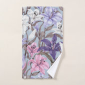 Élégante floraison fleurie décorative attirant l'o (Serviette à main)