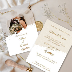 Elegante foto- en gouden schrift huwelijksuitnodig kaart