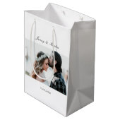 Elegante foto medium cadeauzakje (Achterkant Gekanteld)