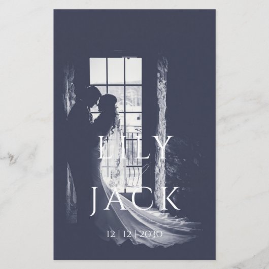 Elegante Foto Moderne Typografie Trouwmenu (Voorkant)