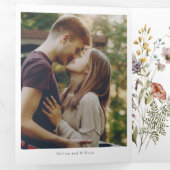 Elegante foto Wildflower Boho bruiloft Drieluik Uitnodiging (Binnenzijde eerst)