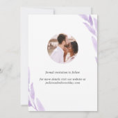 Elegante fotoboog en Paarse bladeren bruiloft Save The Date (Achterkant)