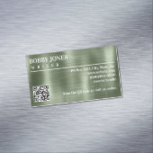 Elegante Geborstelde Groene Folie Metallic QR Code Magnetisch Visitekaartje (Voorbeeld)
