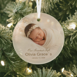 Elegante gepersonaliseerde pasgeboren babyfoto aan glas ornament