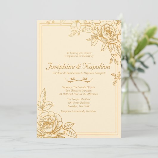 Elegante gouden bloemen bruiloft uitnodigingen (Staand voorkant)