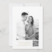 Elegante Gouden Kalligrafie 2 Foto QR Code Huwelij Save The Date (Achterkant)