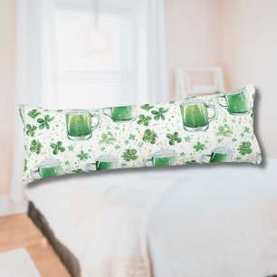 Elegante groene bierpullen en witte klavers lichaamskussen