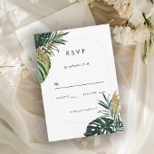 Elegante, groene palm, gouden (namaak)rand RSVP kaartje