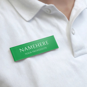 Elegante heldergroene eenvoudige basis minimale mo naambadge