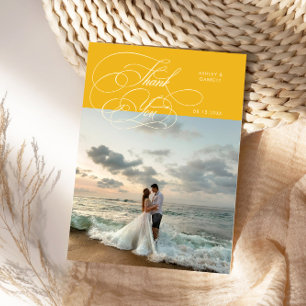 Elegante Huwelijksfoto Geel Script Bedankkaart