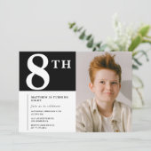 Elégante invitation 8e anniversaire Black Boy Phot (Debout devant)