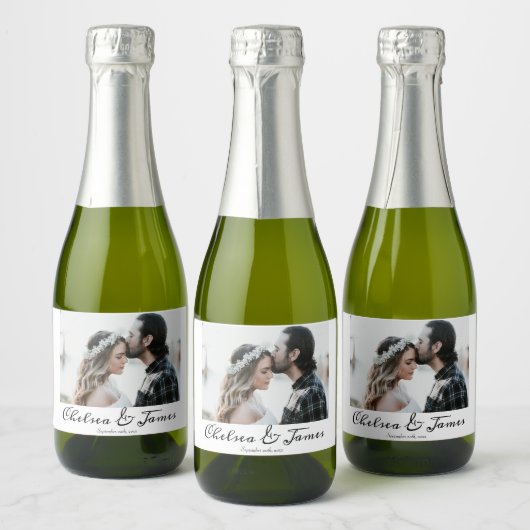 Elegante kalligrafie foto bruiloft mini sparkling wijnetiket (Flessen)