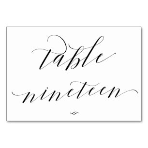 Elegante kalligrafie tafel negentien receptie kaart