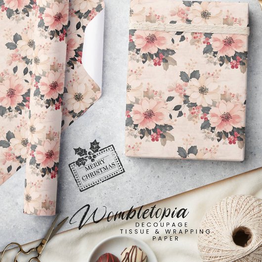 Elegante Kerst Bloemen & Bessen Pastel Roze Cadeaupapier