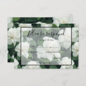 Elegante klassieke groene botanische witte bloemen RSVP kaartje (Voorkant / Achterkant)