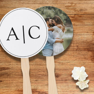 Elegante klassieke witte monogram paar foto handwaaier