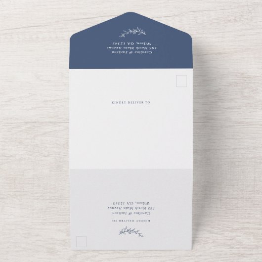Elegante laurierkrans Blauwe Bruiloft Monogram Cre All In One Uitnodiging (Buitenkant)