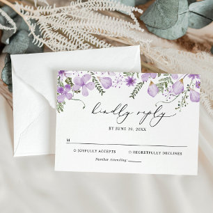 Élégante Lavande Florale Mariage carte RSVP