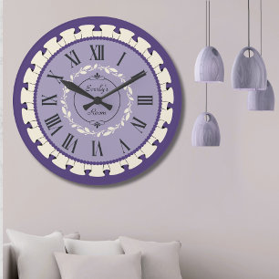 Elegante lavendel paarse vintage wandklok grote klok