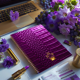 Elegante levendige Paarse nep krokodil monogram Planner