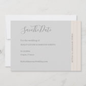 Elegante lichtgrijze houtnerf Save the Date Weddin Kaart (Voorkant)