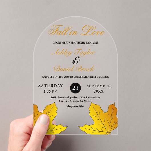 Elegante luxe zwart en goud bladeren herfst bruilo acryl uitnodigingen (Insitu (Draagbaar))