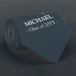 Elégante marine cravate personnalisée de graduatio<br><div class="desc">Elégante cravate de graduation personnalisée de la marine.</div>