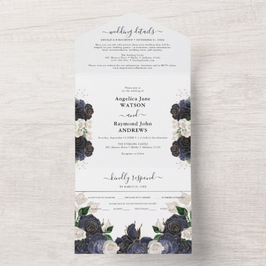 Elegante marineblauwe en witte bloemen bruiloft all in one uitnodiging (Binnen)