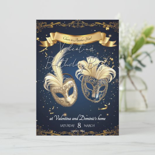 Elegante Masquerade Verjaardag | Elegant goud en m Kaart (Staand voorkant)